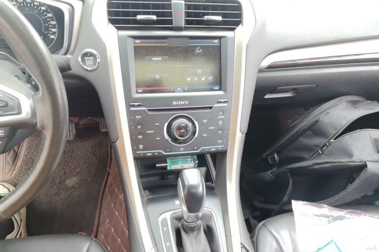 Used Ford Mondeo 2013 2.0L GTDi240 Flagship Edition