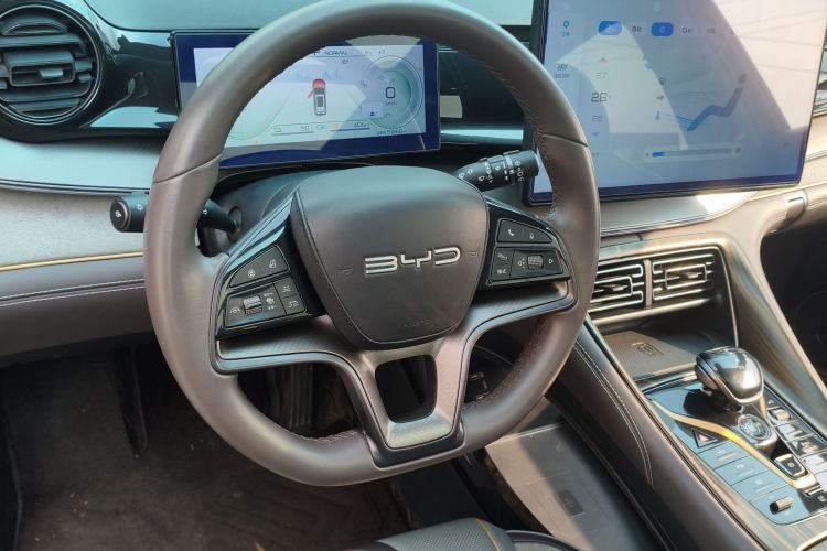 Used BYD Frigate 07 2023 DM-i 100KM Flagship Model
