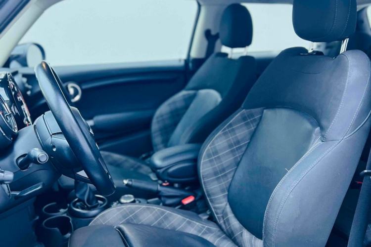 Used  MINI 2016 1.5T COOPER Avant-Garde
