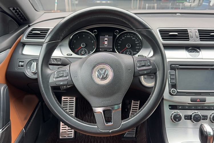 Used Volkswagen FAW-Volkswagen CC 2013 2.0 TSI Ultimate Model
