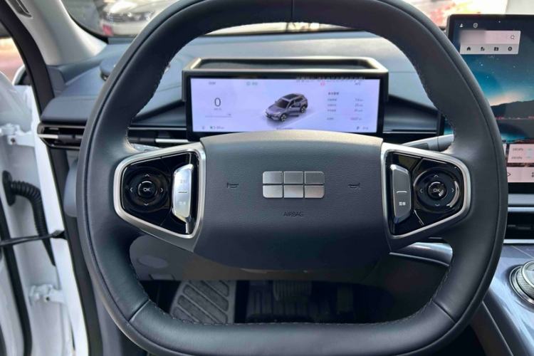 Used  E5 2024 530km Long-Range Version