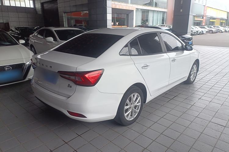 Used Roewe i5 2020 1.5L Automatic 4G Connected Linghao Edition
