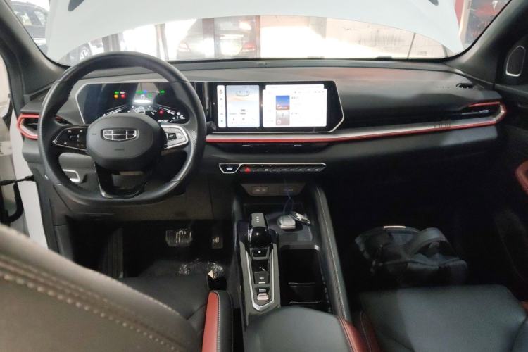 Used Geely Auto Coolray 2022 Bin Yue COOL 1.5TD DCT Hot Engine Edition