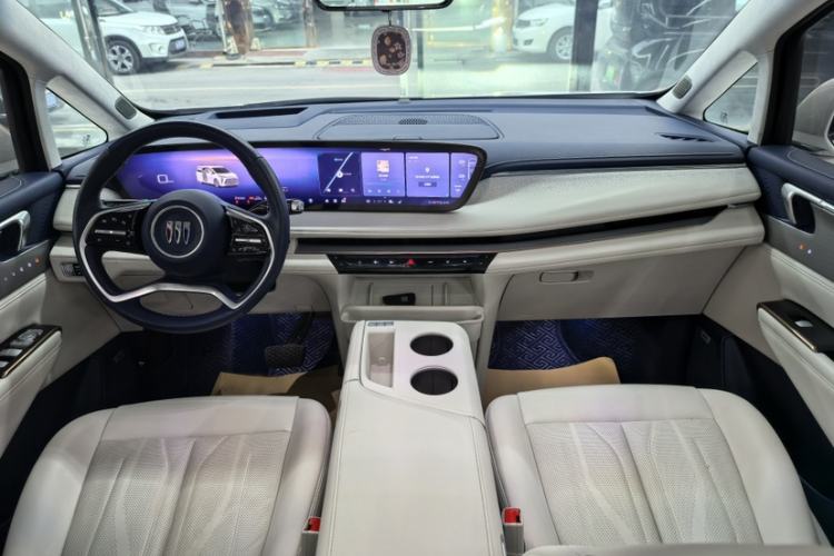 Used Buick GL8 New Energy 2024 Lu Zun Luxury Edition 7-Seater
