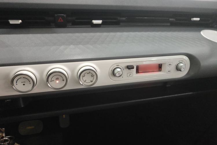 Used Wuling Hongguang MINIEV 2022 GAMEBOY 300km Enthusiast Model with Lithium Iron Phosphate
