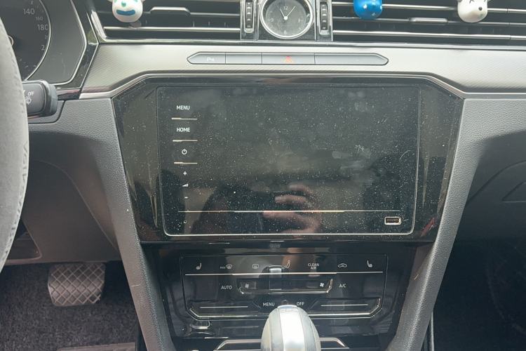 Used Volkswagen Magotan 2020 330TSI DSG Leading Model
