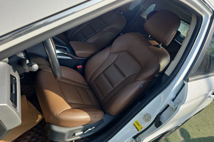 Used Geely Auto Emgrand X7 Sport 2016 1.8TD Automatic ZhiZun Version