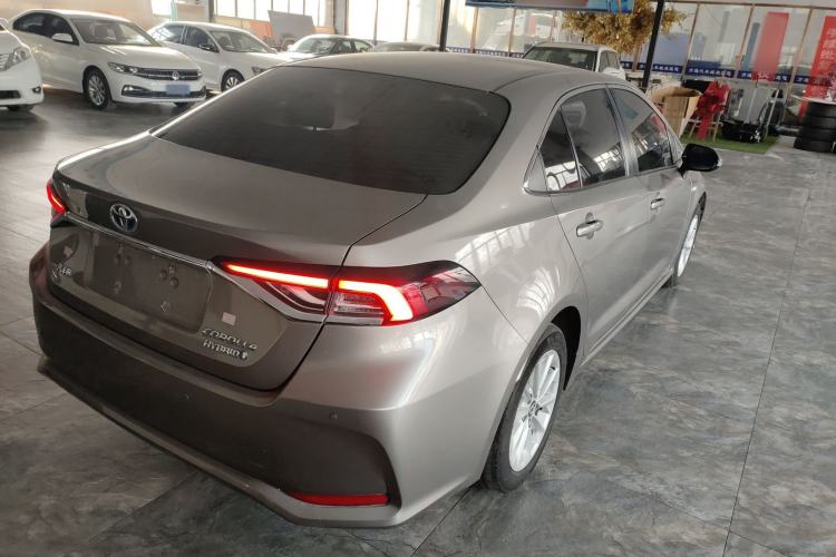 Used Toyota Corolla 2021 Dual-Motor 1.8L E-CVT Flagship Edition
