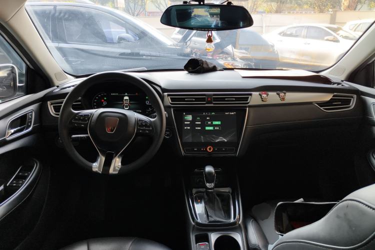 Used Roewe i5 2019 20T Automatic 4G Connected Supercharged Flagship Edition
