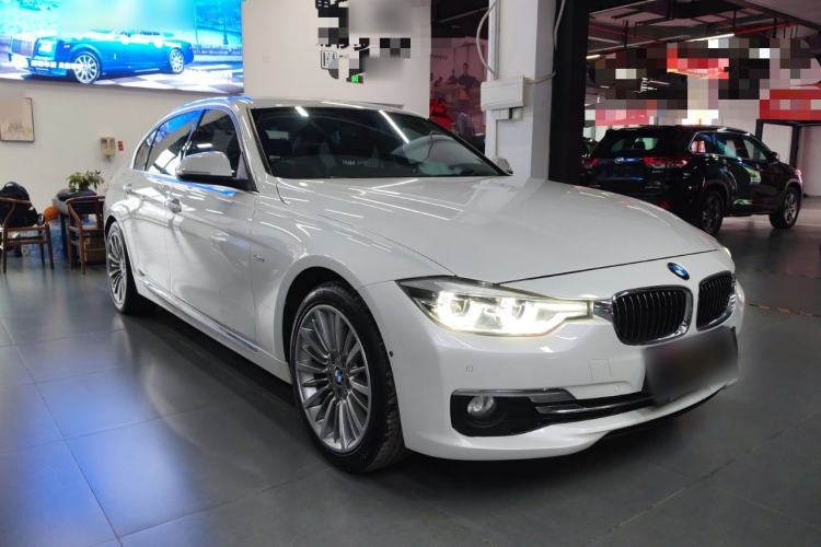 Used BMW 3 Series 2017 330Li xDrive Luxury Design Package
