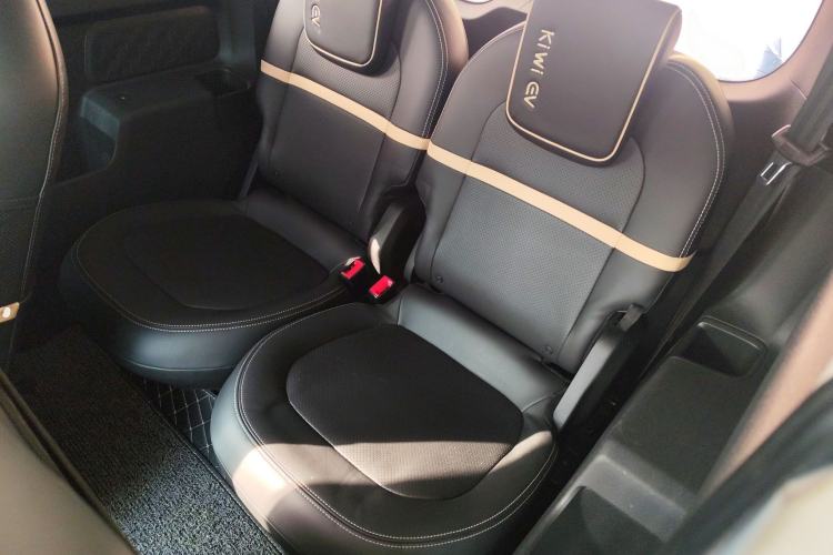 Used Baojun KiWi EV 2022 Artist Lite Edition Lithium Iron Phosphate
