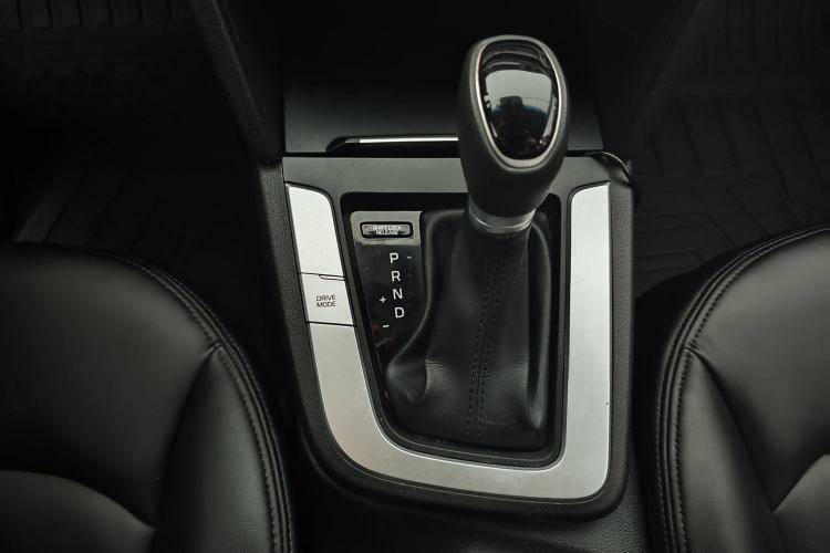 Used Hyundai Elantra 2016 1.6L Automatic ZhiXuan – Elite Version
