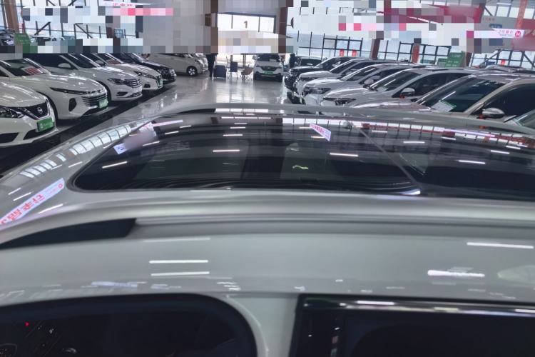 Used Volkswagen Tharu 2023 300TSI Two-Wheel-Drive Full Moon Edition