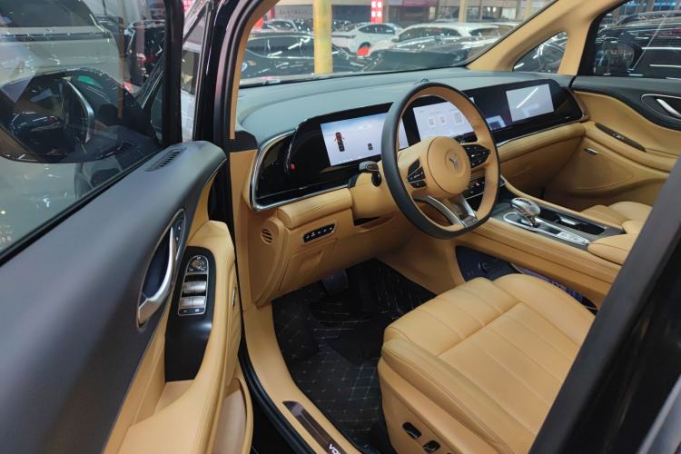 Used VOYAH Dream 2022 0-Carbon Edition Home+ Range Package 605 km
