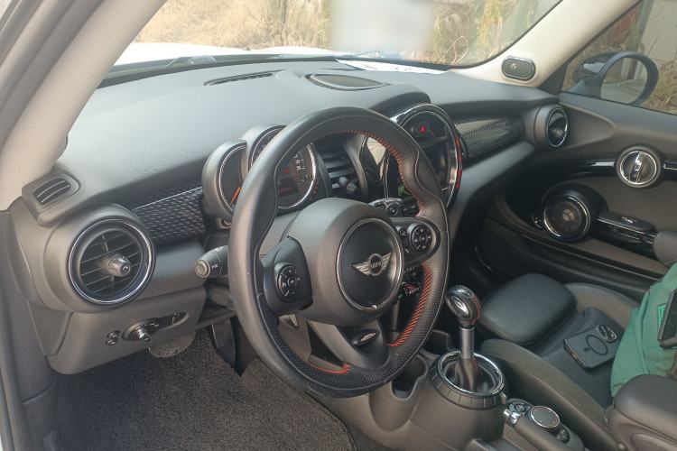 Used  MINI 2014 2.0T COOPER S Excitement
