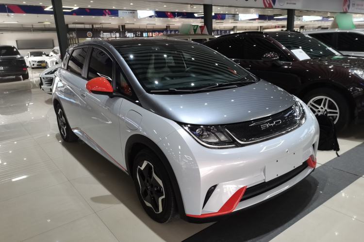 Used BYD Dolphin 2021 405 km Fashion Edition
