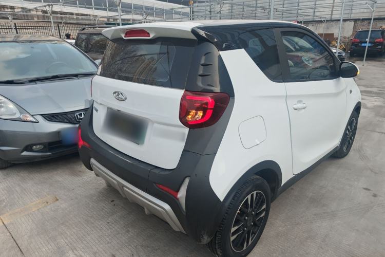 Used Chery Little Ant 2022 Sweet Pink Edition Half-Sugar Version Lithium Iron Phosphate 29.2 kWh 30 kW 301 km
