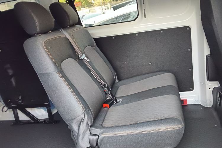 Used Karry Jiangtun E5 2024 268 km Range Open-Window 6-Seater Version
