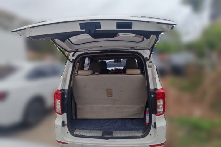 Used Wuling Hongguang 2019 1.5L S Comfort Edition China VI LAR
