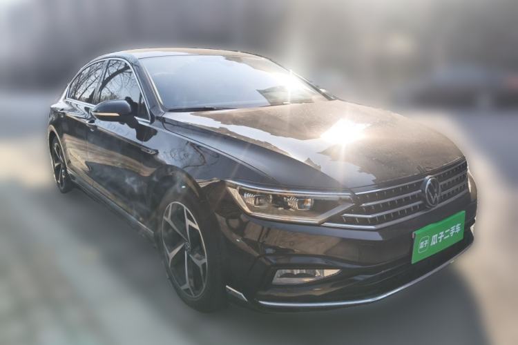 Used Volkswagen Magotan 2023 2 Million Units Commemorative Edition 330TSI DSG Luxury Version
