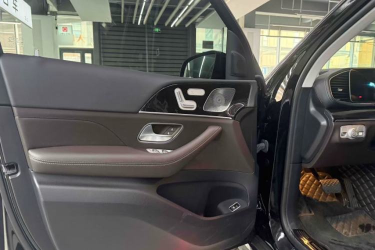 Used Mercedes-Benz GLE 2023 GLE 350 4MATIC Stylish Model
