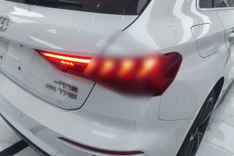 Used Audi A3 2024 Sportback 35 TFSI Fashionable Sports Model
