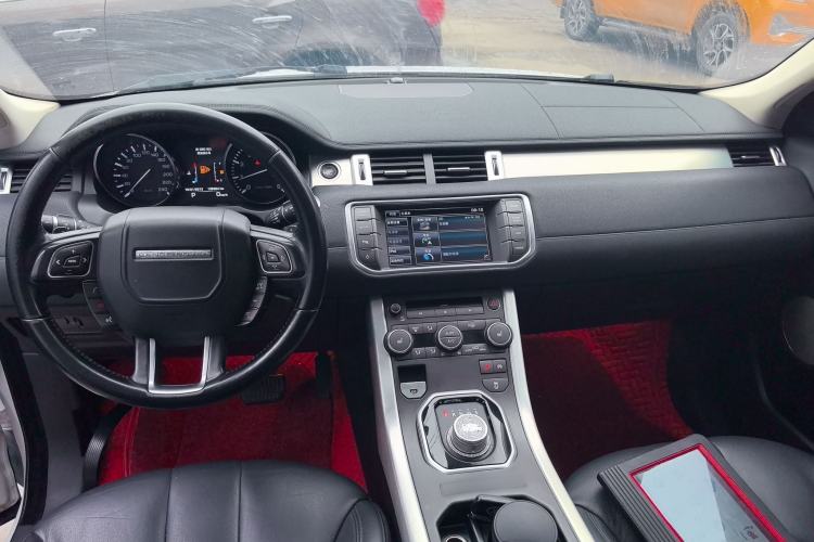 Used Land Rover Range Rover Evoque 2015 2.0T Five-Door Zhiyao Edition
