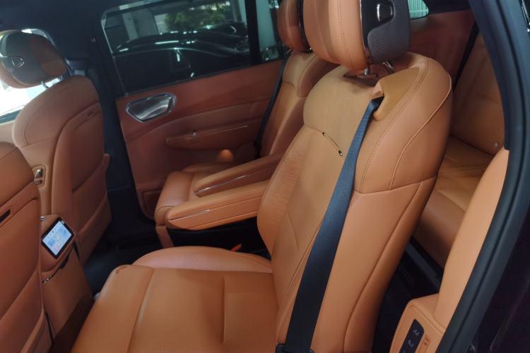 Used Lynk & Co 900 2025 1.5T Ultra
