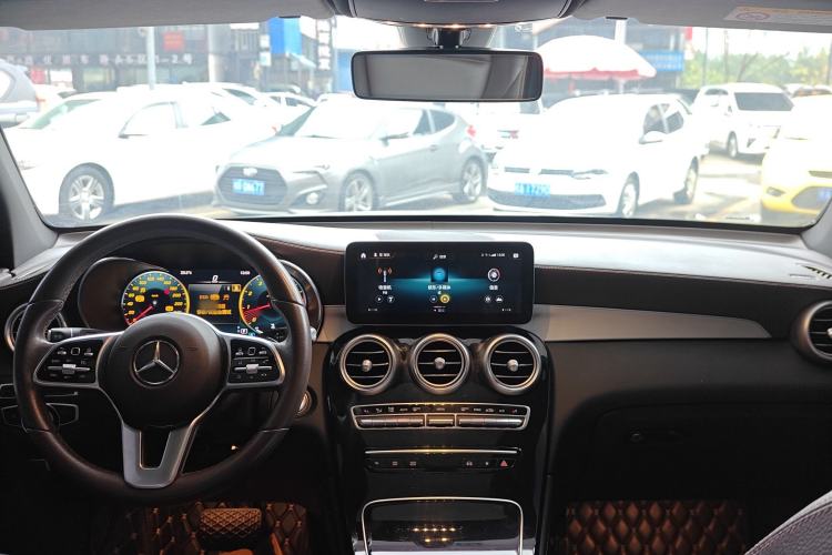 Used Mercedes-Benz GLC 2020 Facelifted GLC 260 L 4MATIC Dynamic Edition