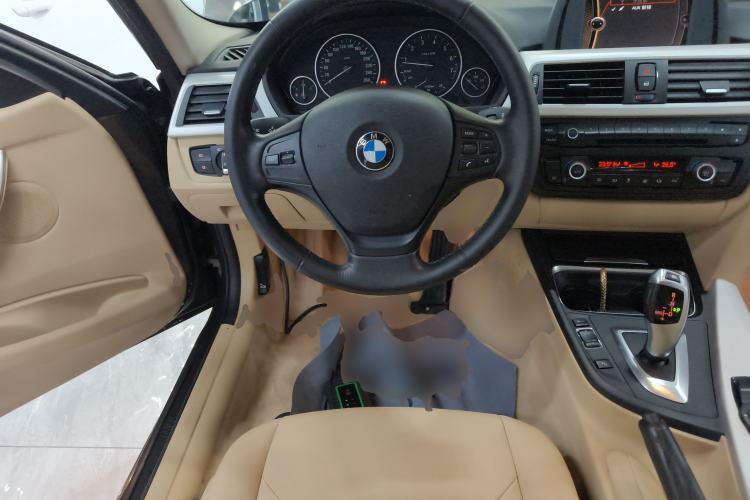 Used BMW 3 Series 2014 320Li Fashion Model
