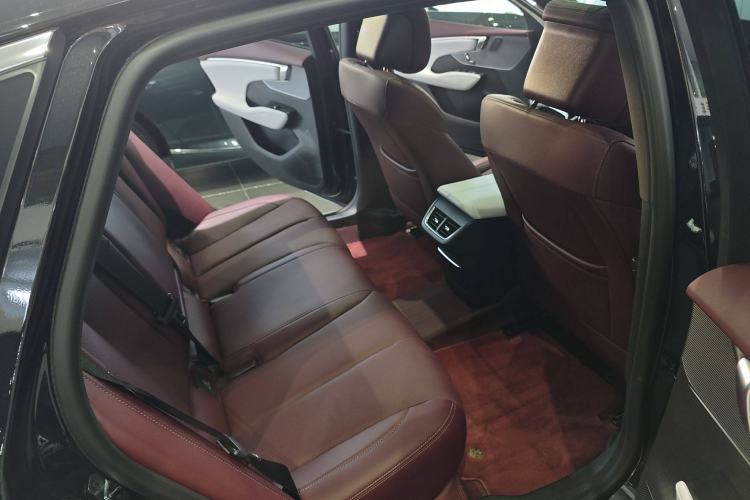 Used Buick LaCrosse 2025 28T Platinum Edition
