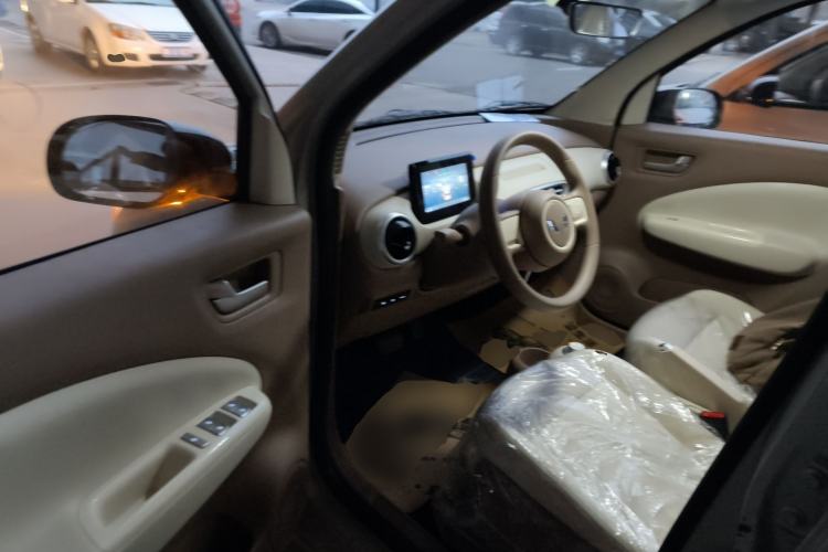 Used Wuling Hongguang MINIEV 2025 Four-Door Version Advanced Edition
