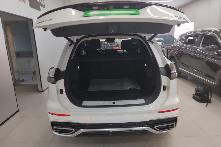 Used Hongqi HS5 2023 2.0T Qixiang Pro Edition
