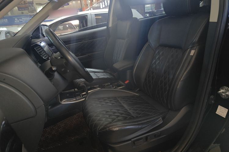 Used Mitsubishi Outlander 2021 2.0L Two-Wheel Drive Comfort Edition 5 Seats