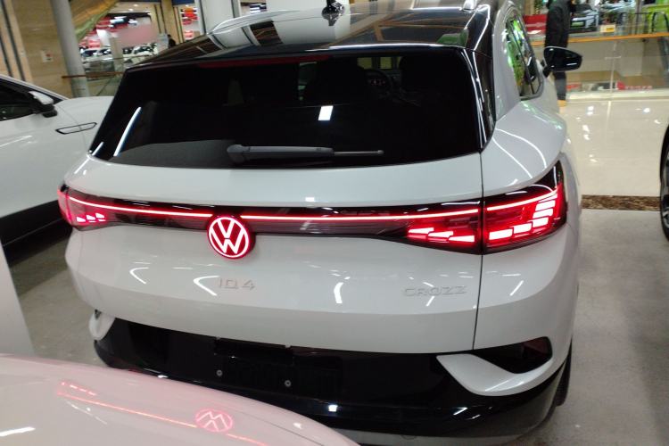 Used Volkswagen ID.4 CROZZ 2021 High-Performance PRIME Four-Wheel Drive Version