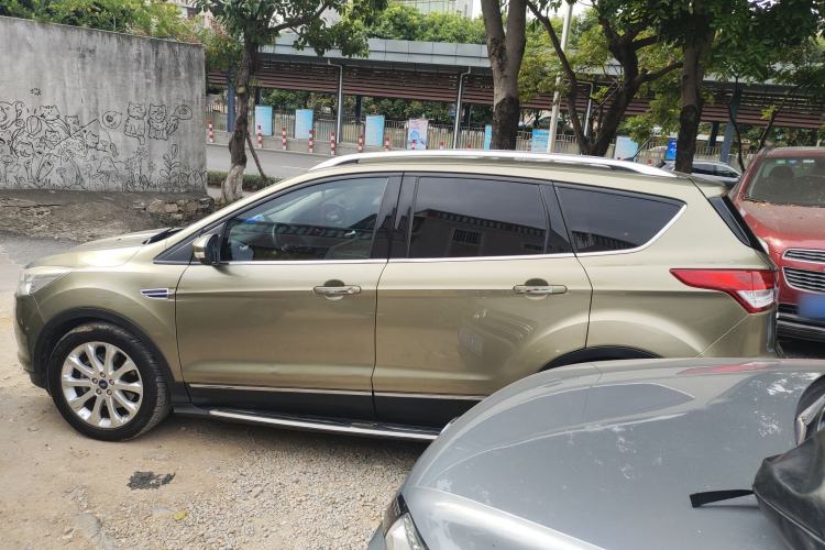 Used Ford Kuga 2013 2.0L GTDi Four-Wheel-Drive Elite Model