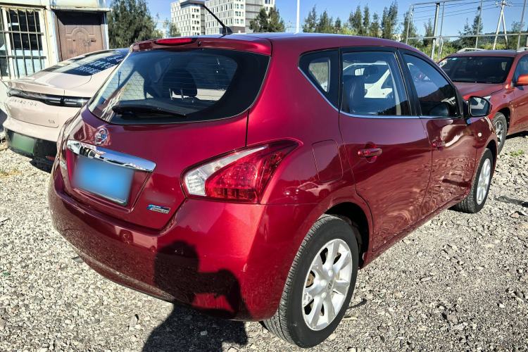 Used Nissan Tiida 2014 1.6L CVT Smart Model
