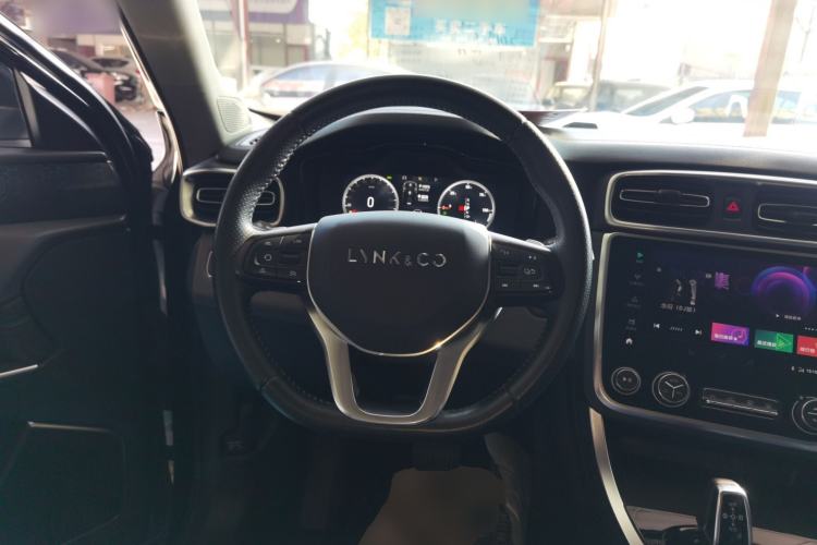 Used Lynk & Co 01 EM-P 2018 1.5T PHEV Jing Guo V