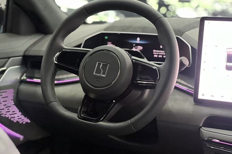 Used Zeekr 001 2023 WE Edition 86 kWh
