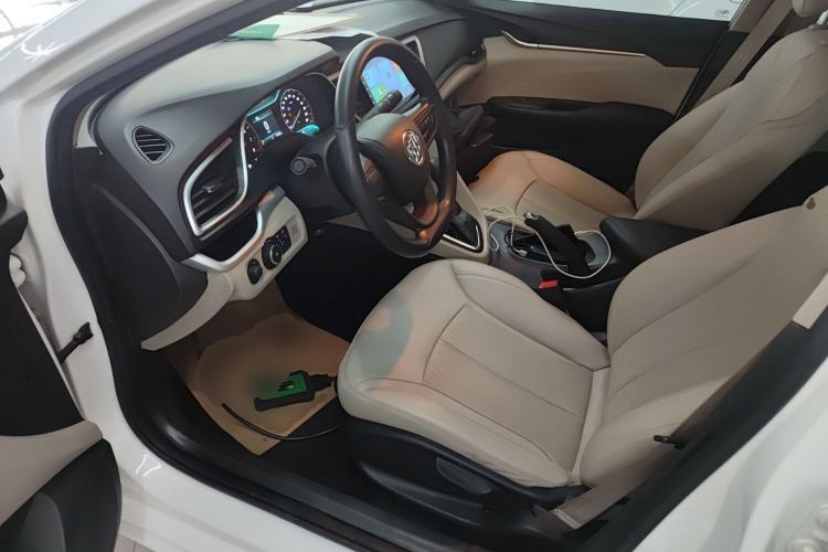 Used Buick GT 2017 15N Automatic Elite Version
