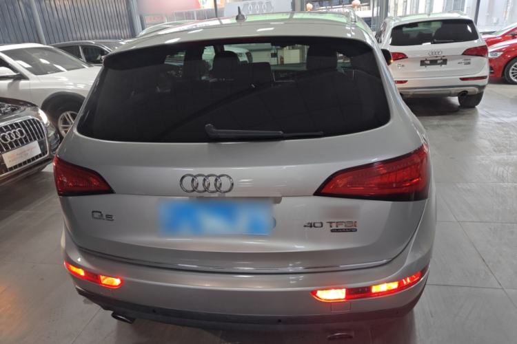 Used Audi Q5 2017 40 TFSI Comfort Model
