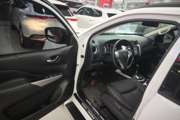 Used Nissan Terra 2020 2.5L XL Upper Automatic Two-Wheel Drive Luxury Edition