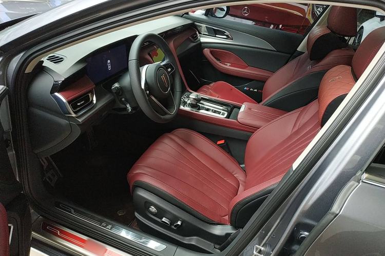 Used Hongqi H5 2024 2.0T Automatic Smart Connect Flagship Edition
