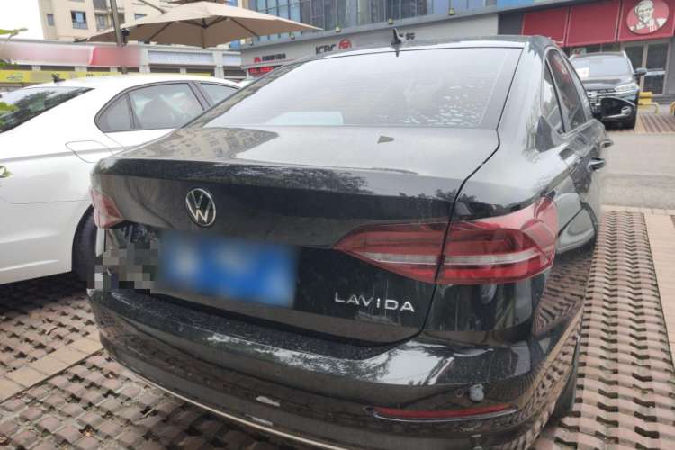 Used Volkswagen Lavida 2022 1.5L Automatic Comfort Edition
