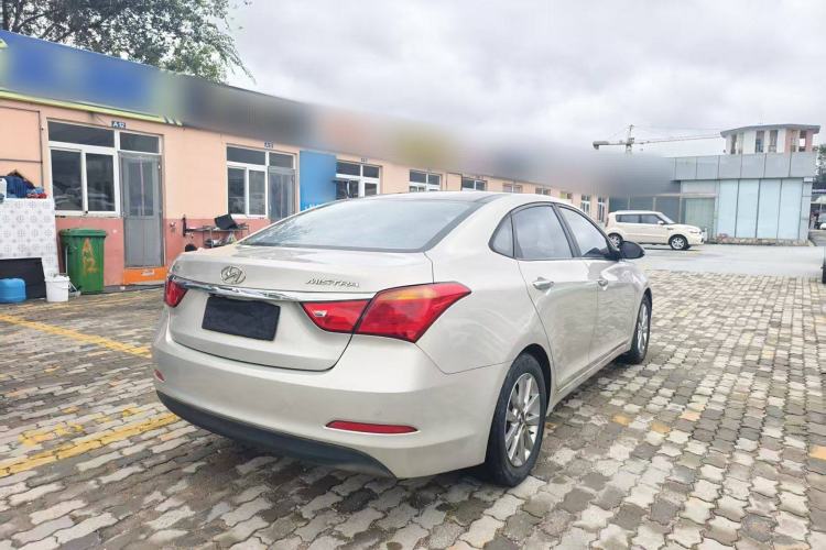 Used Hyundai Mistra 2014 1.8L Automatic Smart GLS
