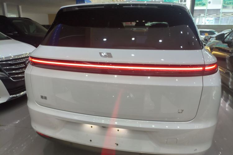 Used Li Auto L7 2023 Pro Model
