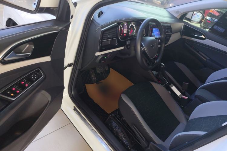 Used Jetta VS5 2023 280TSI Automatic Trend Edition
