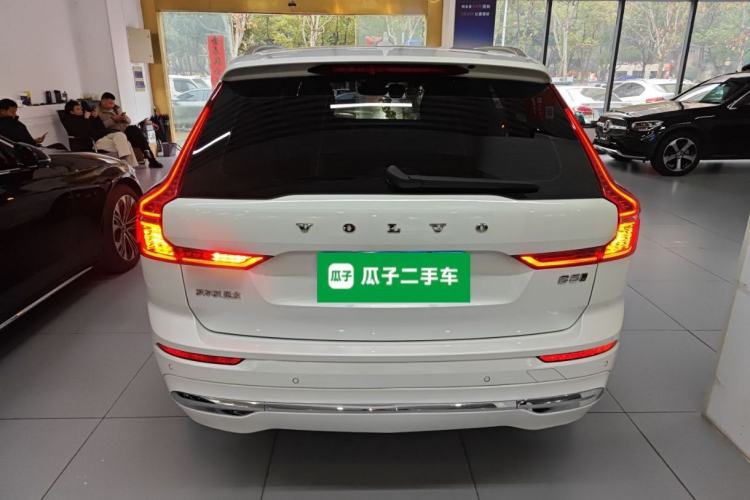 Used Volvo XC60 2022 B5 4x4 Smart Luxury Edition
