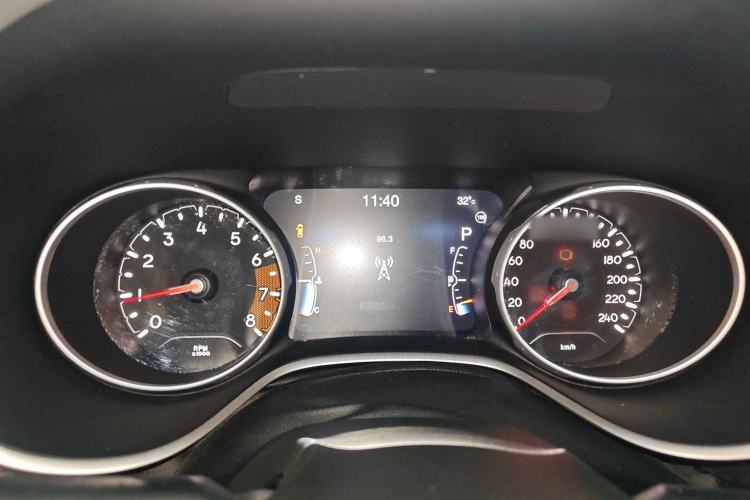 Used  Compass 2017 200T Automatic Prestige Edition
