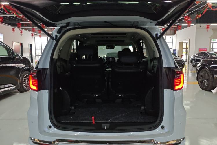 Used Honda Elysion 2024 2.0L eHEV Luxury Edition